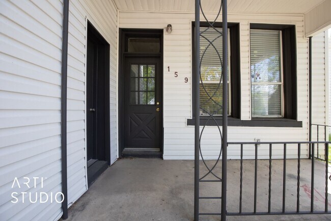 Foto del edificio - Cute and Cozy 3 Bedroom Home Close to U of...