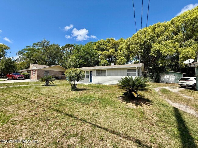 Foto del edificio - 4623 Suffolk Ave