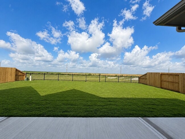 Building Photo - 10507 Bright Cloud Dr