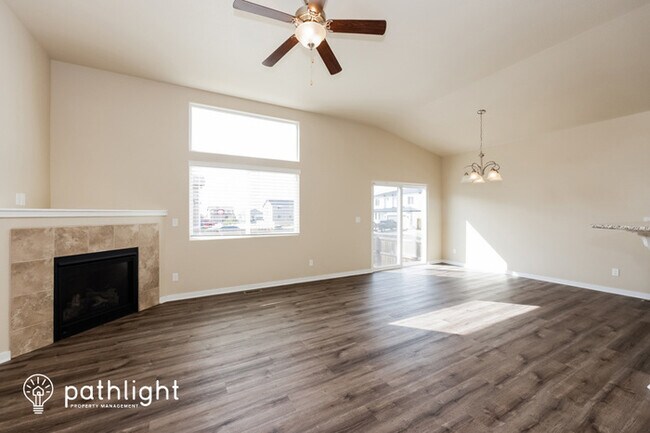 Foto del edificio - 6211 Vickie Ln, Colorado Springs, CO, 80923