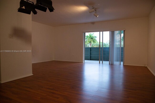 Building Photo - 8335 SW 72nd Ave
