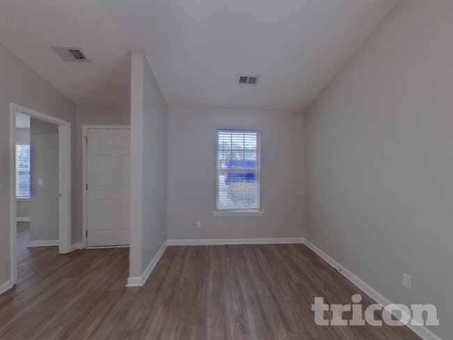 Building Photo - 538 Providence Crossing