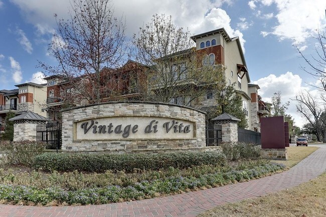 Building Photo - 14503 Palazzo Dr