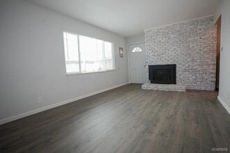 Building Photo - 2510 Conestoga St