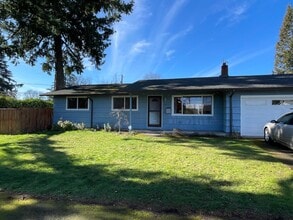 Building Photo - 8011 SE 79th Ave