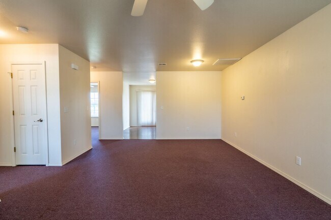 Foto del edificio - Cozy 2 Bedroom 2 Bathroom Townhome in Wagoner