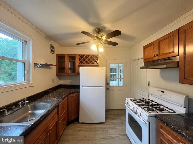 Building Photo - 3648 Churchville Rd