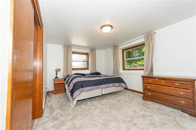 Foto del edificio - 2 Bed 1.5 Bath Townhome