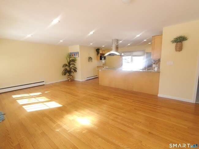 Foto del edificio - 42 County St