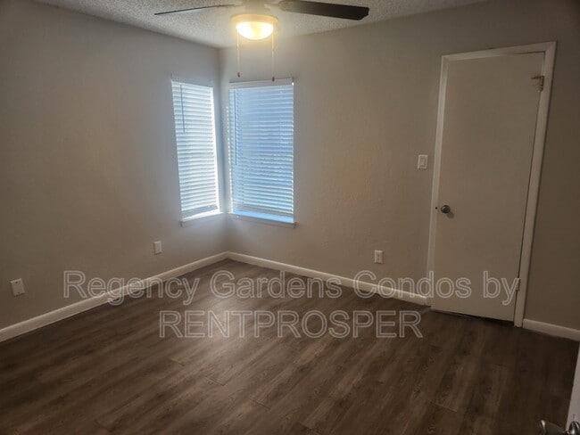 Building Photo - 4460 Perkinshire Ln