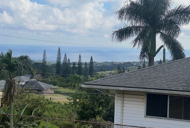 Building Photo - Upper Kalaheo, fully renovated three-bedroom two bathroom home.