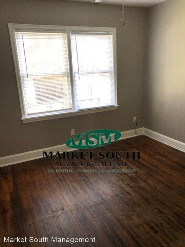 Building Photo - 3 br, 1 bath House - 1222 E. 41st Street