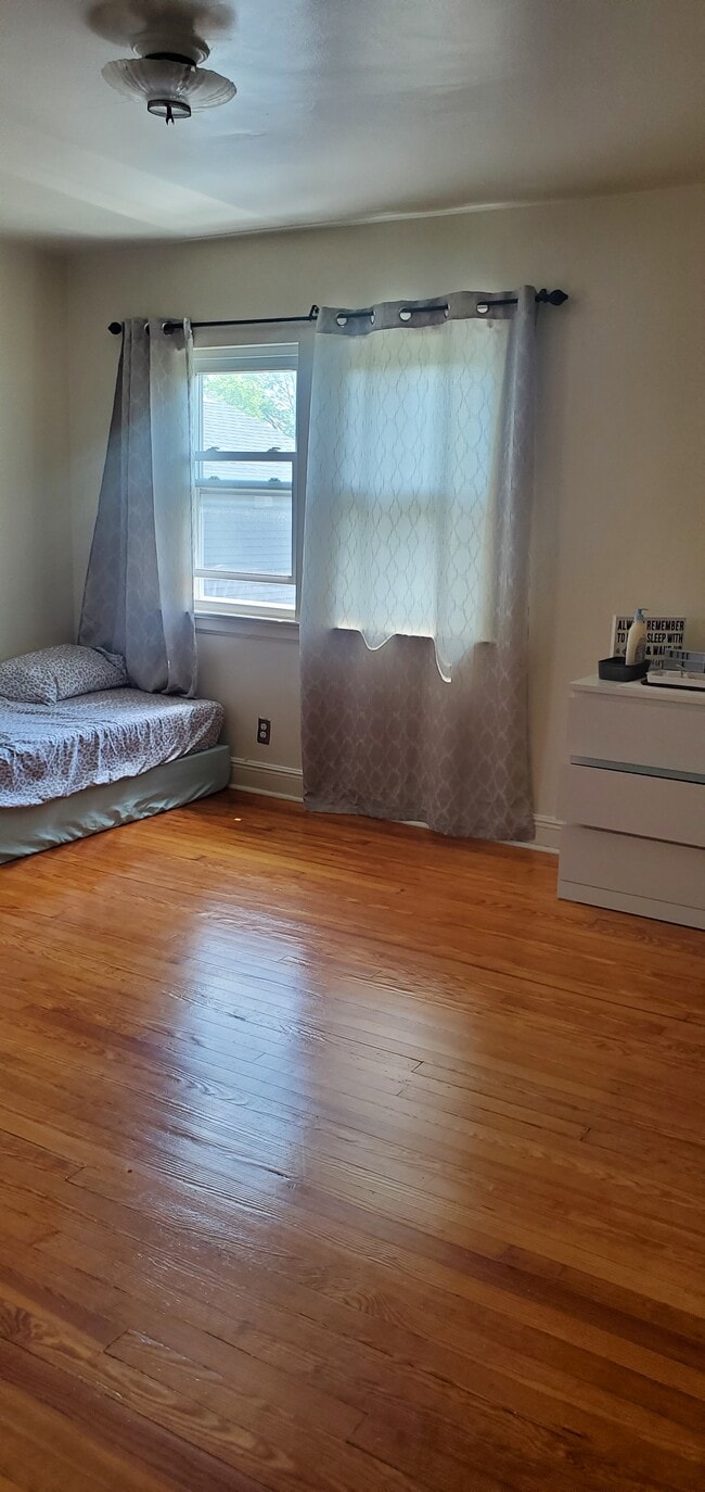 484 Union Ave Unit 2floor, Rutherford, NJ 07070 Apartments in