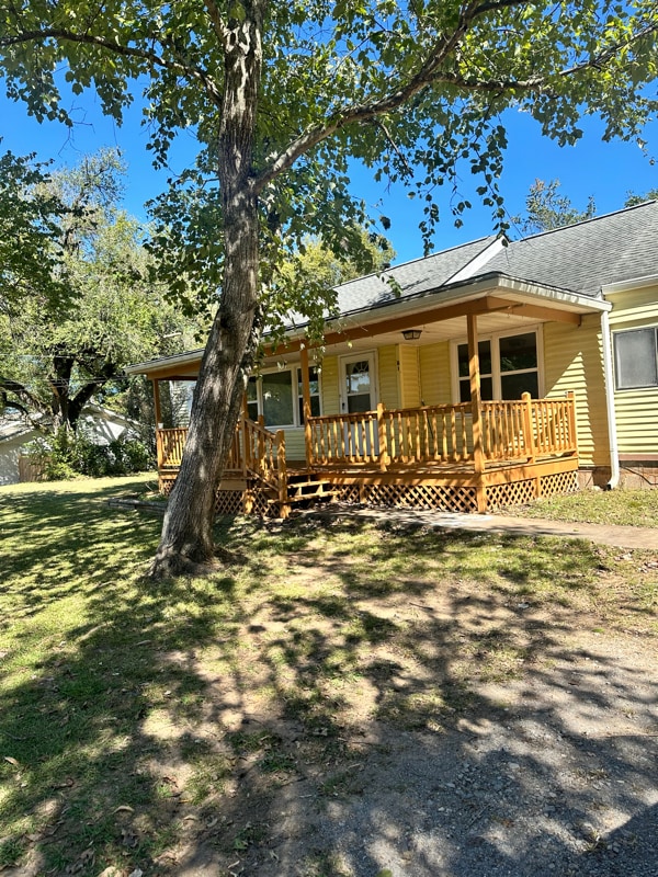 Building Photo - 61 Highland St NE