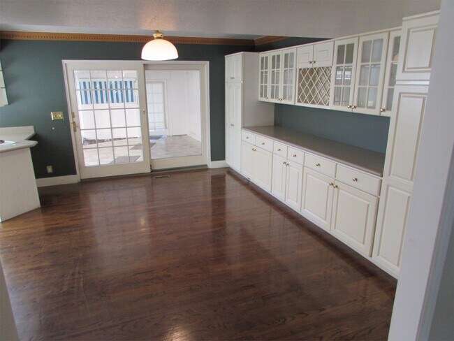 Foto del edificio - 745 E Three Fountains Cir
