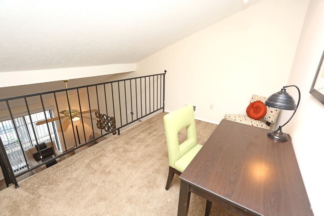 The Ivy Loft - Loft - Partridge Meadows Apartments
