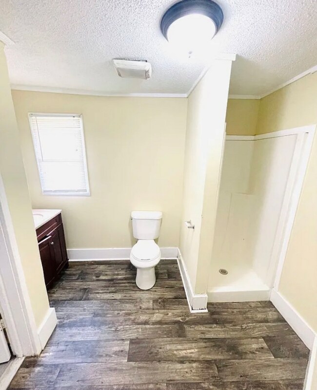 Foto del edificio - Spacious 4 Bed/2 Bath Single Family Home in Montgomery, AL - Available 11/3 - $1200