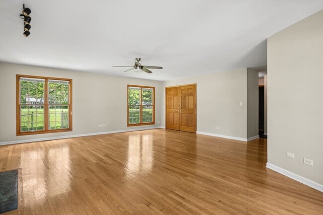 living room view 3 - 313 West St