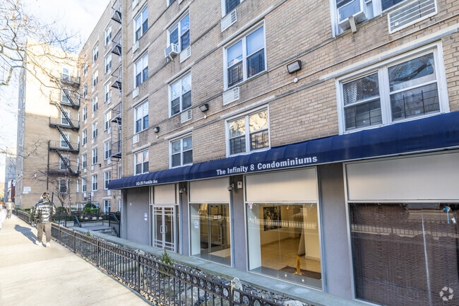 Building Photo - 142-20 Franklin Ave