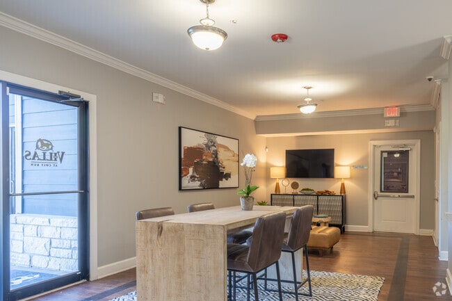 Clubroom - Villas at Colt Run Apartments
