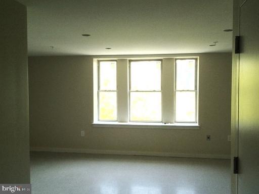 Building Photo - 4032 Spruce St