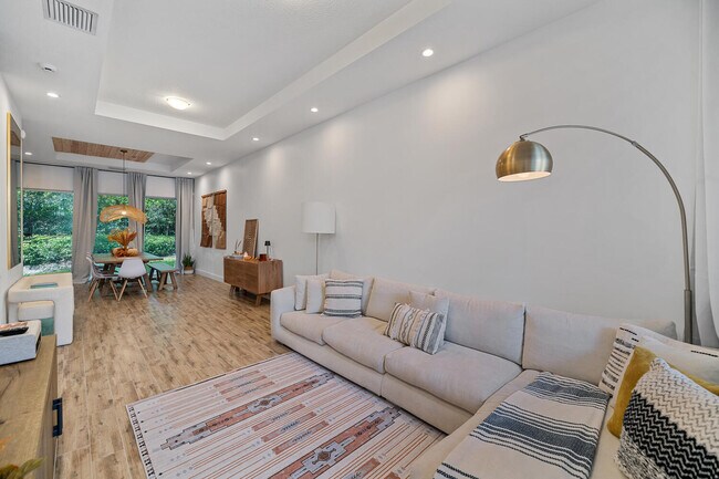 Foto del edificio - 1130 Pioneer Way