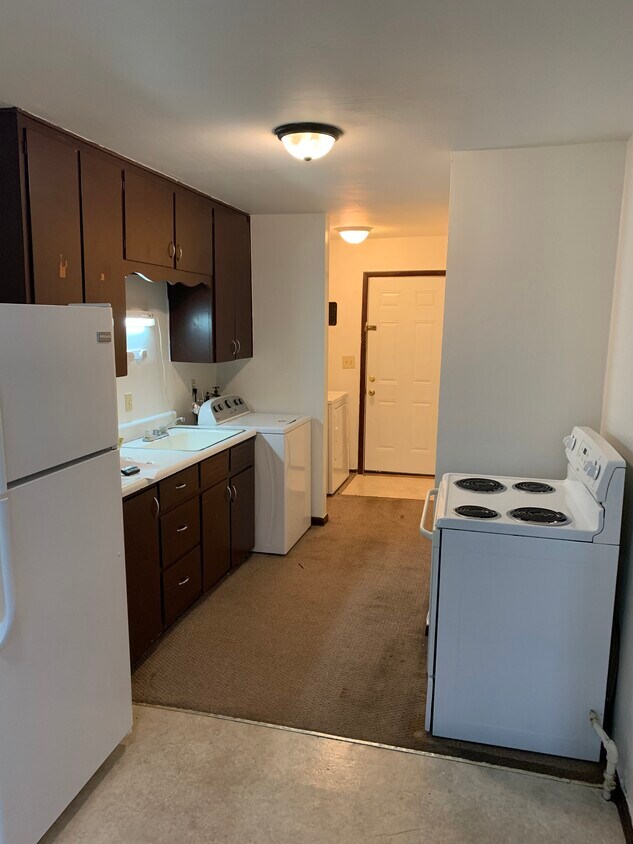 Foto principal - 930 S Summit St