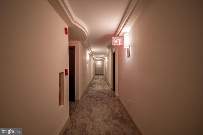 Foto del edificio - 950 25th St NW