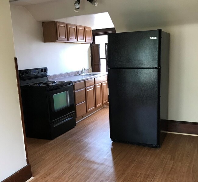Kitchen - Unit 2 - 195 S Highland St