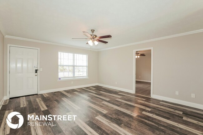 Foto del edificio - 6538 River Hill Dr