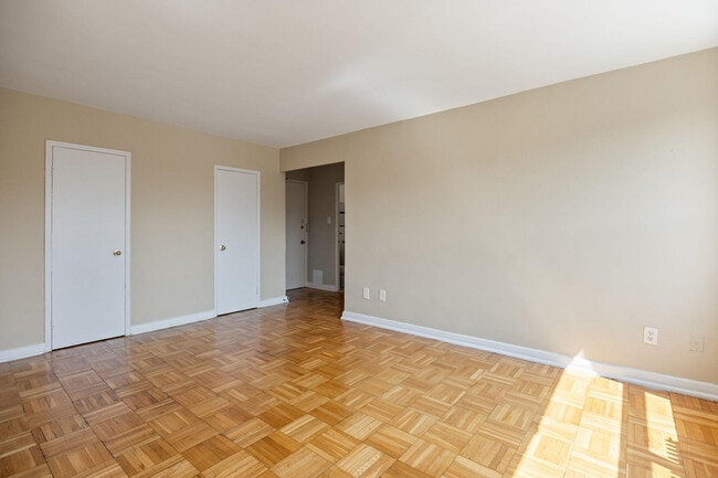 Building Photo - East York Apartments