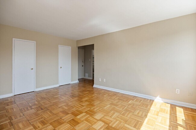 Building Photo - East York Apartments