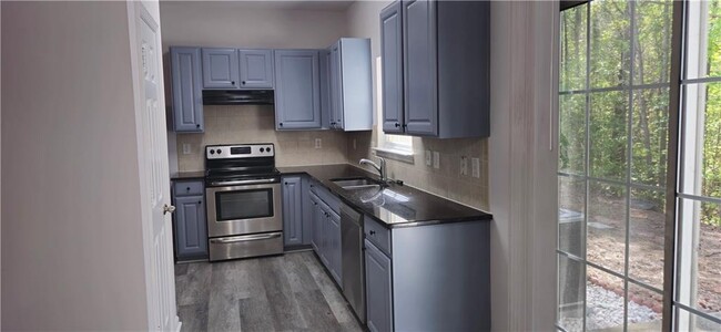 Foto del edificio - 2047 Meadow Peak Rd