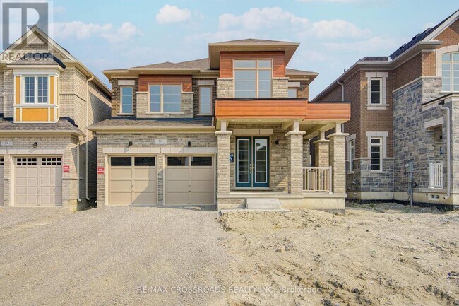 Building Photo - 86 Big Willow Cres