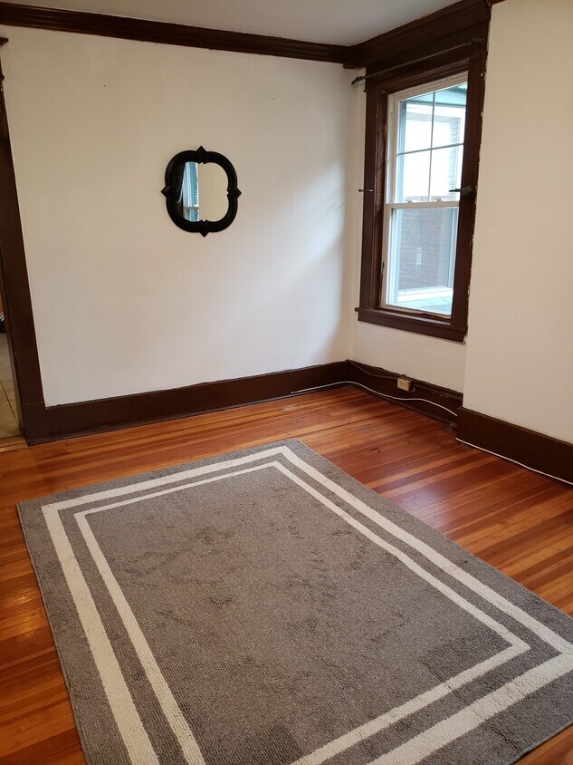 1112 Barrett St, Schenectady, NY 12305 House Rental in Schenectady