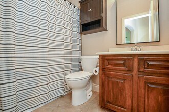 Building Photo - 8706 Stowe Creek Ln