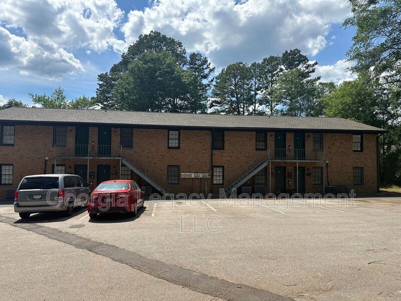 Foto principal - 272 Lawrenceville St