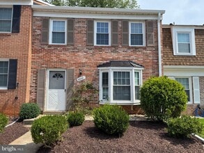 Building Photo - 5530 Kendrick Ln