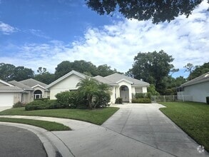 Building Photo - 5131 SE Sweetbrier Terrace