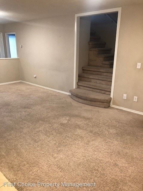 Building Photo - 4 br, 3 bath House - 5060 Pearblossom Drive