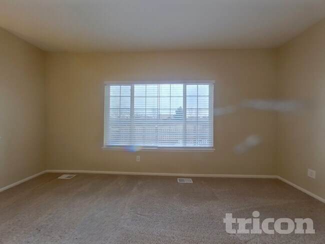 Foto del edificio - 10444 S Ketchwood Ct