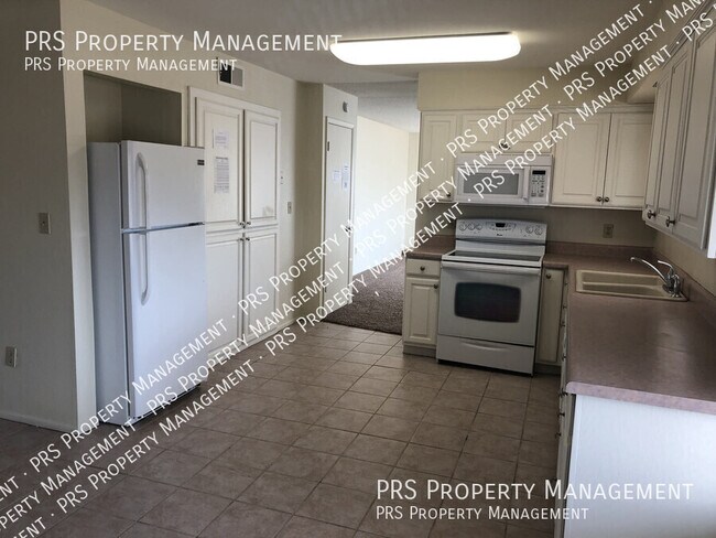 Building Photo - 26 E Duke Dr