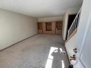 Building Photo - 6357 New London Dr