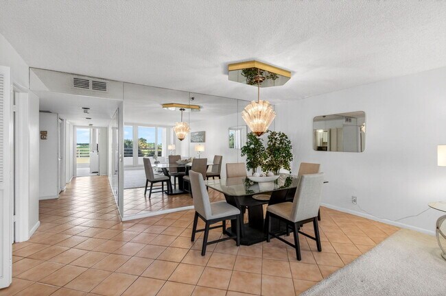 Foto del edificio - 4201 N Ocean Blvd