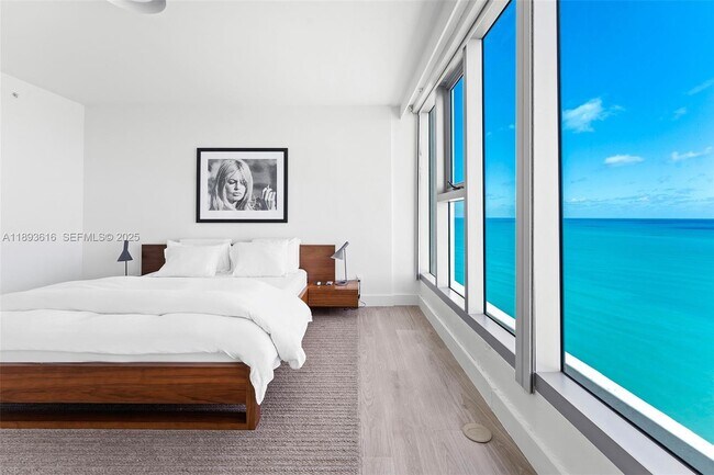 Foto del edificio - 6899 Collins Ave