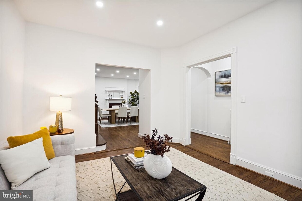 Primary Photo - 1805 3rd St NE