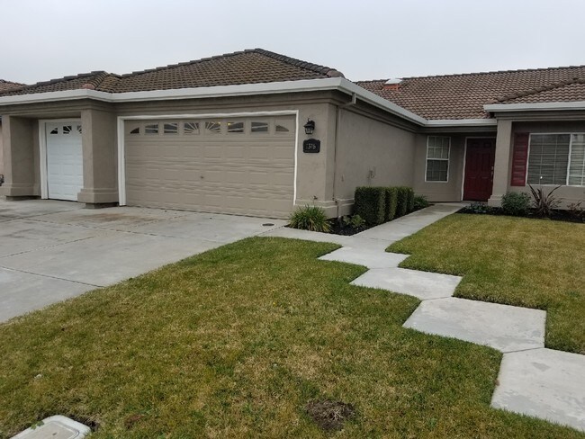 Building Photo - 1376 Ivy Way