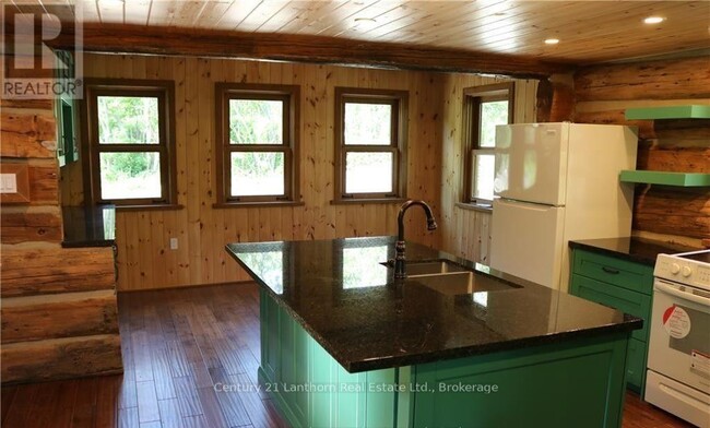 Building Photo - 3318 County Rd 8