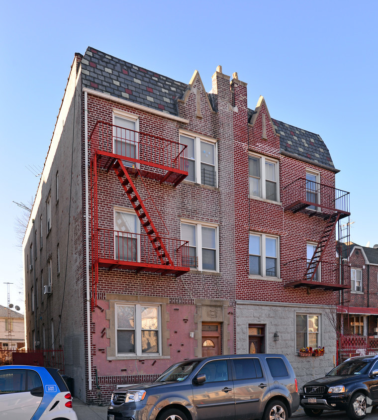 Foto principal - 98 Bay Ridge Ave