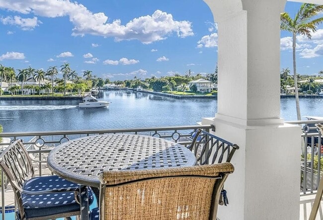 Building Photo - 3042 Waterside Cir